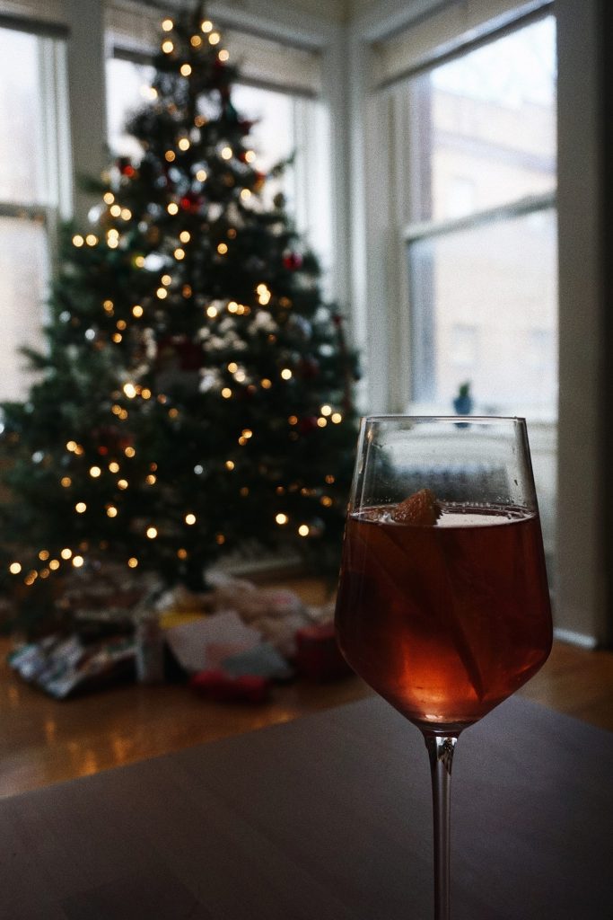 breastfeeding and alcohol at christmas