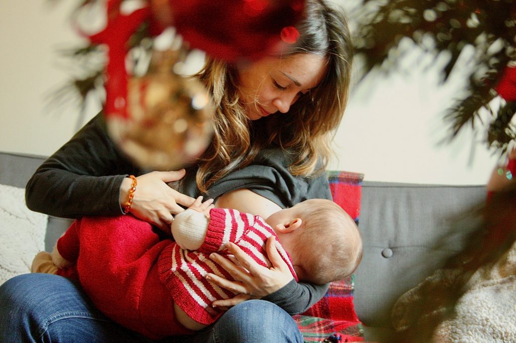 breastfeeding at christmas