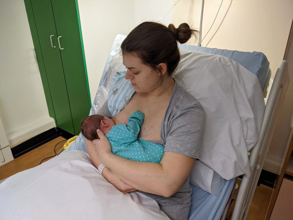Fiona Moody breastfeeding son in hospital