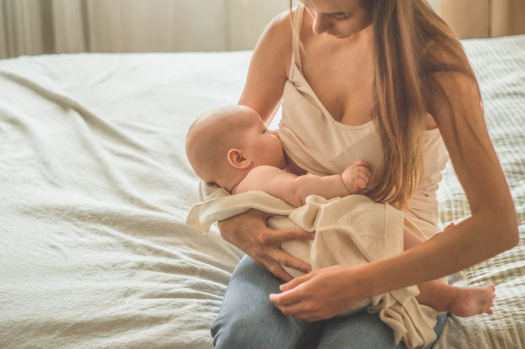 overcoming sore nips when breastfeeding