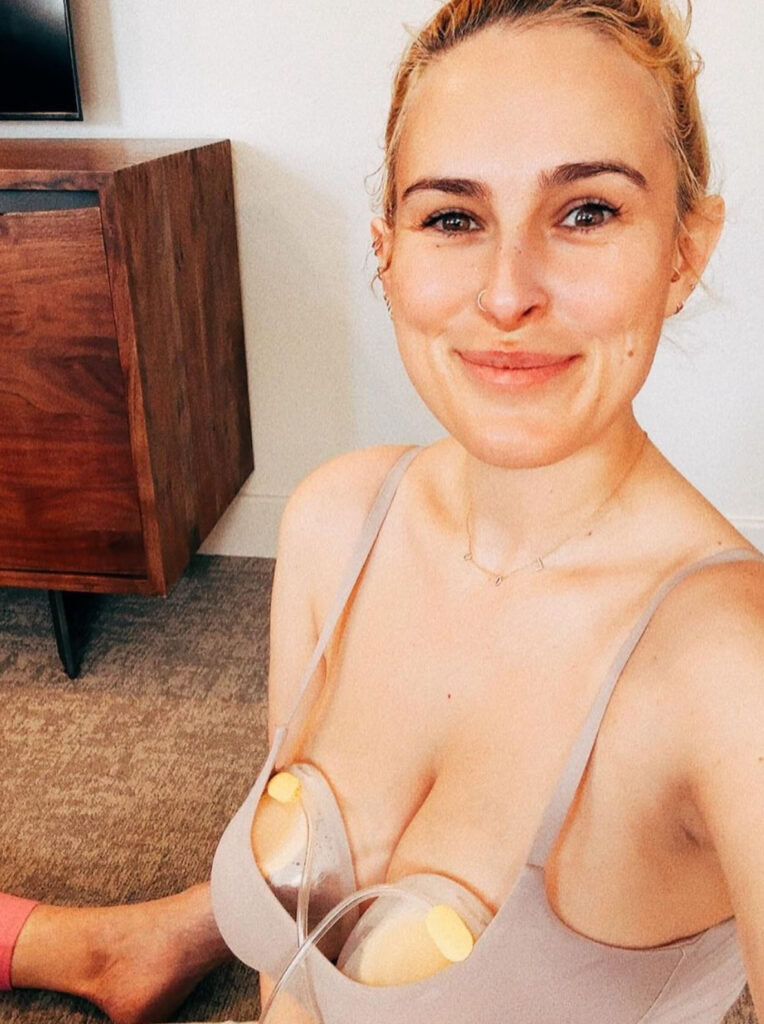 Rumer Willis pumping milk at wellness retreat