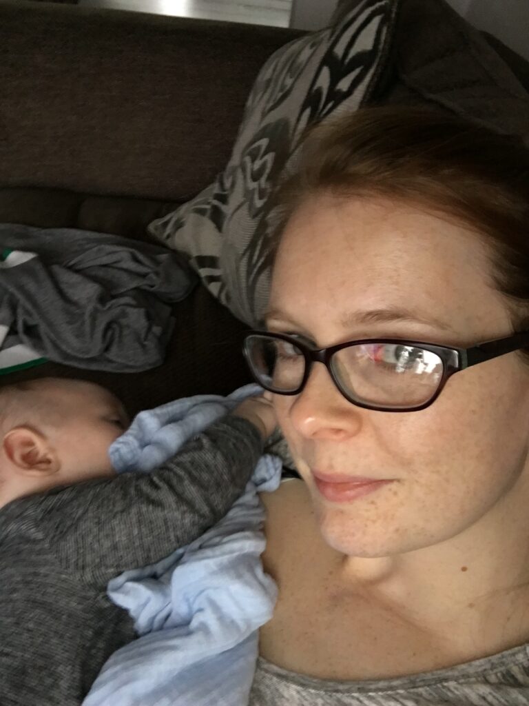 Jen Tapson breastfeeding